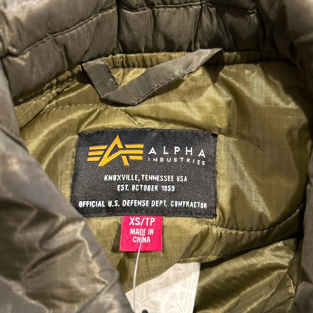 Alpha Industries MA-1 Diamond Quilted Color‎ block Jacket Size XS - Picture 5 of 6